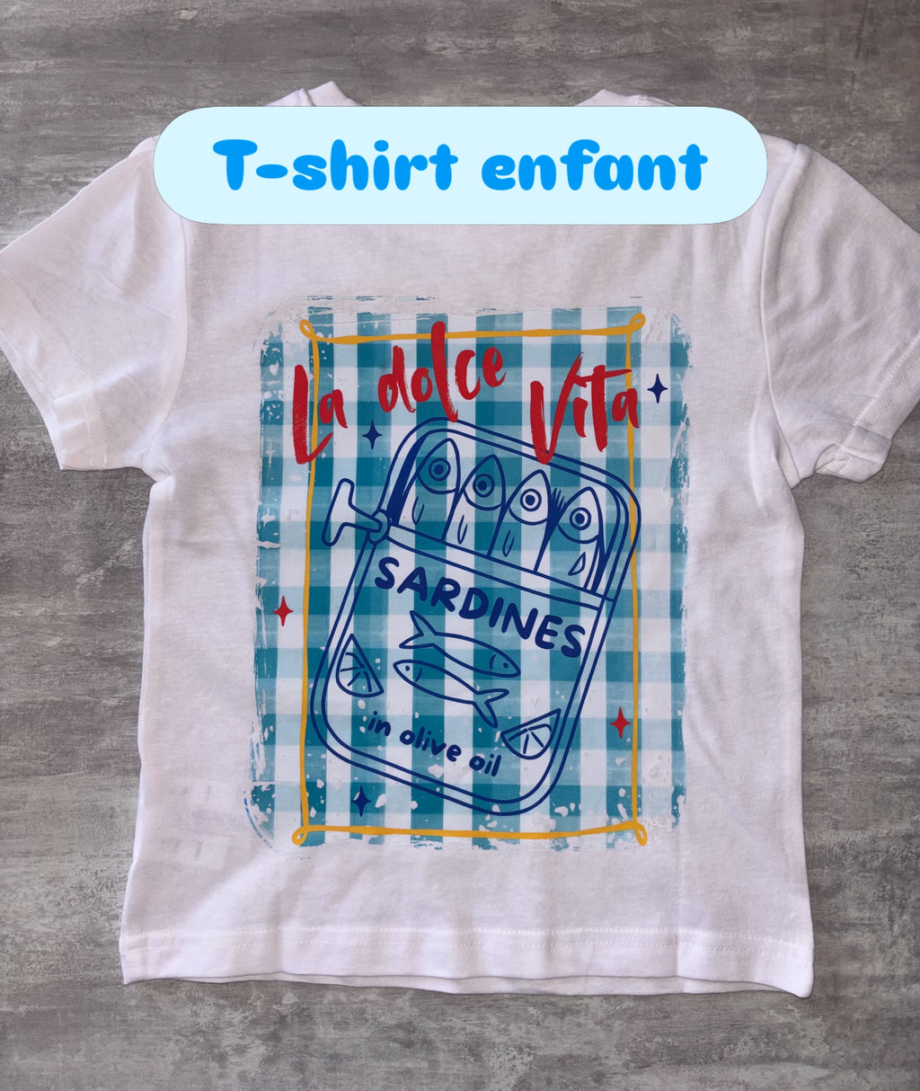 T-shirt personnalisé — Flocage, DTF, Vinyle